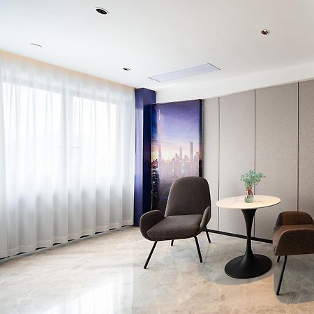 Langham Honor International Hotel Canton Fair Complex Branch - Free Shuttle To Canton Fair Complex During Canton Fair Period & Free Mini Bar ภายนอก รูปภาพ